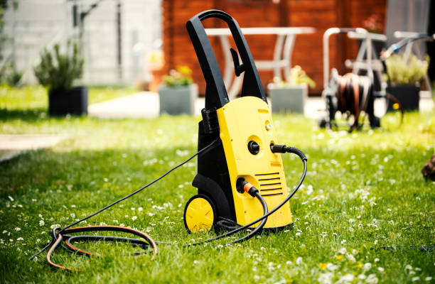 Best Driveway Cleaning and Restoration in Lowell, IN